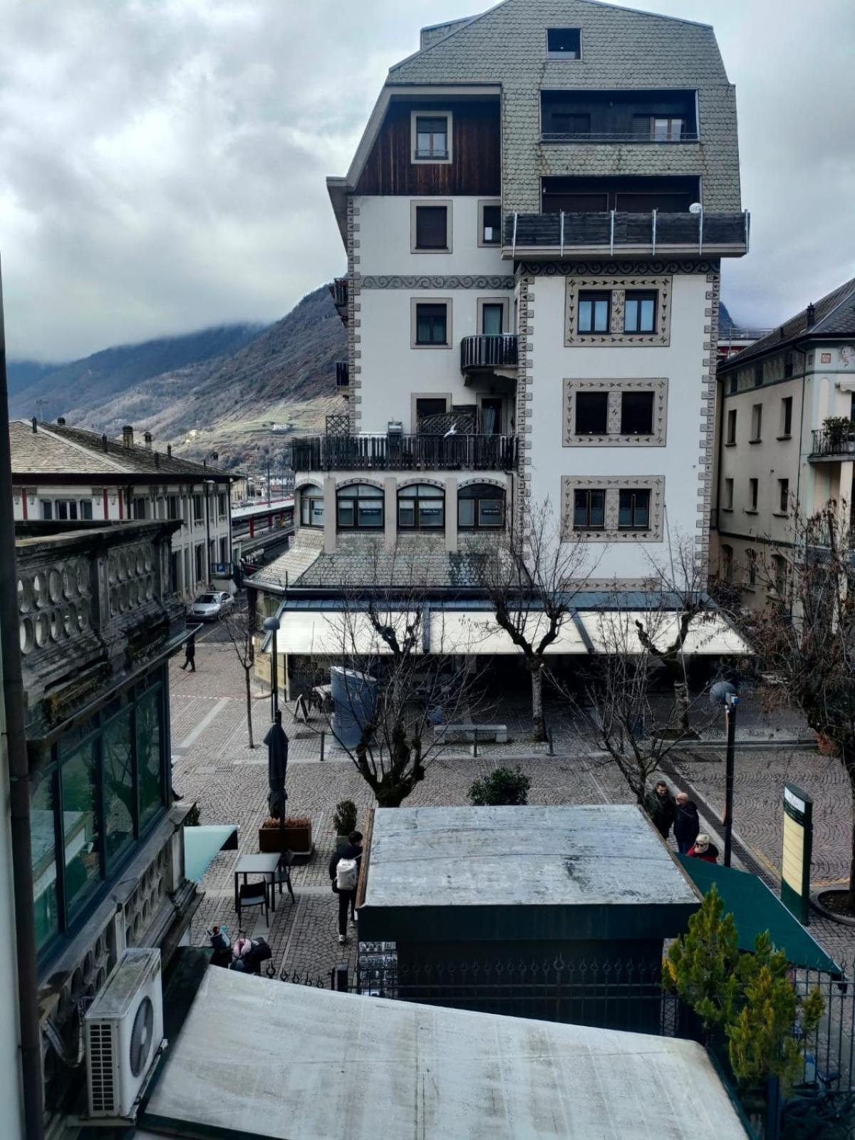 Bernina Station Center Apartment - Tirano Exteriör bild